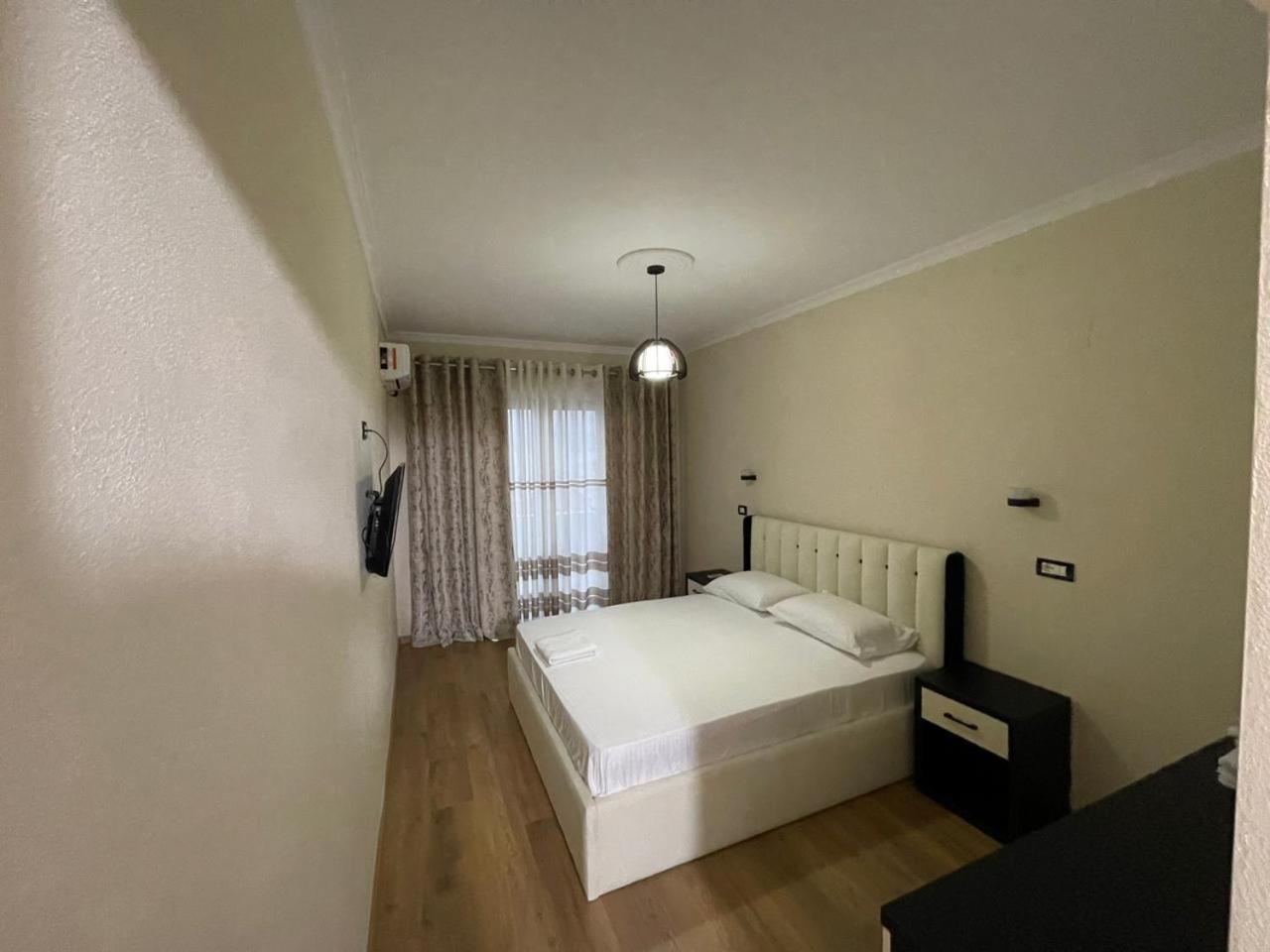 Hotel Belvedere Pogradec Exterior photo